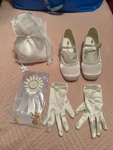 Communion veil with comb - with,