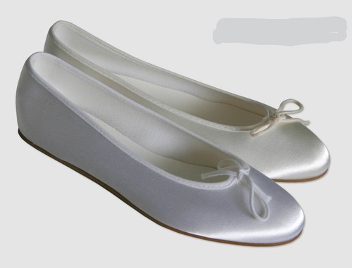 Ivory white satin - or,