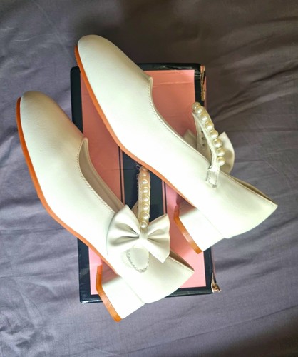 Low heel shoes - low,