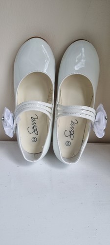 Girls white shoes size - , 2